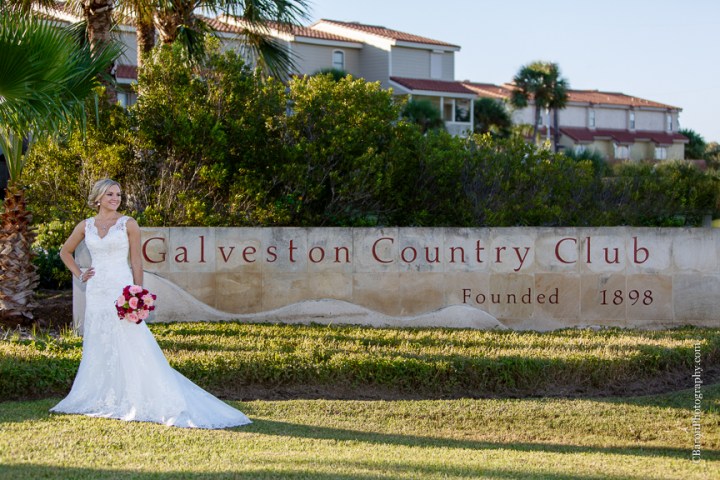 Bridals; C. Baron Photography; Downtown Blooms; Galveston Country Club; Galveston Wedding Photographer; Houston Wedding Photographer; Texas; fall; sunset; 