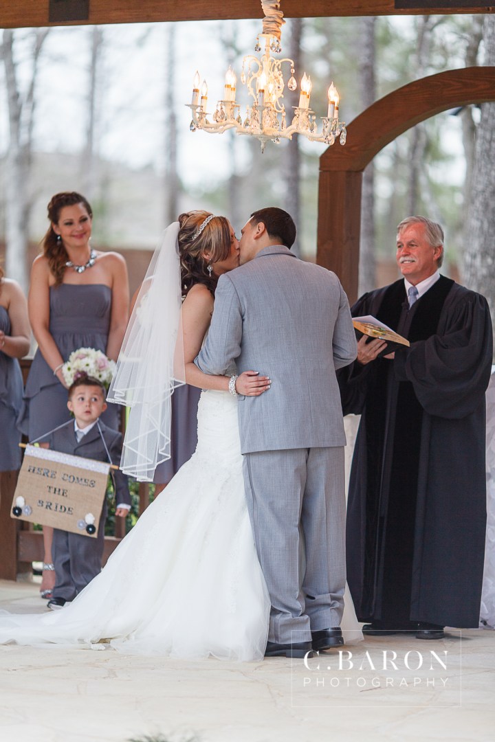 Amber Springs; C. Baron PHotography; Conroe; Houston wedding Photographer; March; Nature; Outdoor; Stonehall; Texas; Wedding;