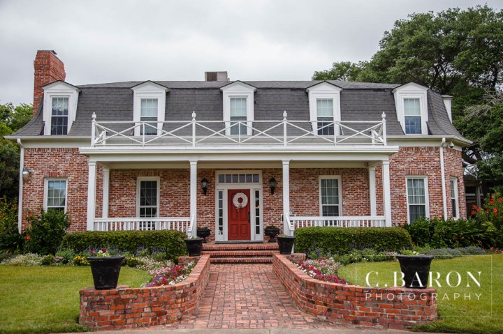 Alvin; C. Baron Photography; Charcoal Gray; Coral; Cowboy boots; Grey; Houston wedding Photographer; Oakwind Manor; Outdoor Ceremony; Outdoor reception; Patriotic; Peach; Red Barn; Sparkler Leave; Texas; Texas Barn; Tom's; Unity Cross; corvette; flag; strapless gown;