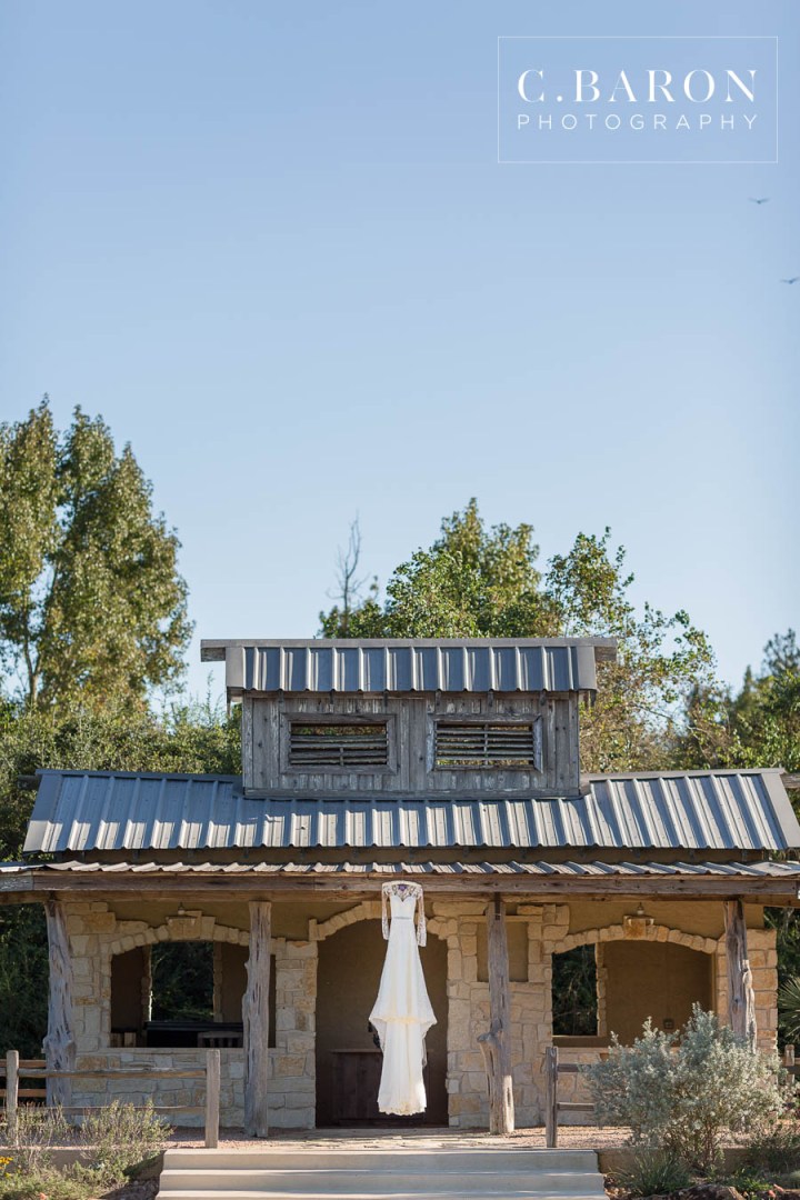 Autumn; Bridals; C. Baron Photography; Fall; Formals; Houston wedding Photographer; Moffitt Oaks; Stables; Tomball Bridal Photographer; Tomball Texas; chandeliers; lace; rustic glam; veil;