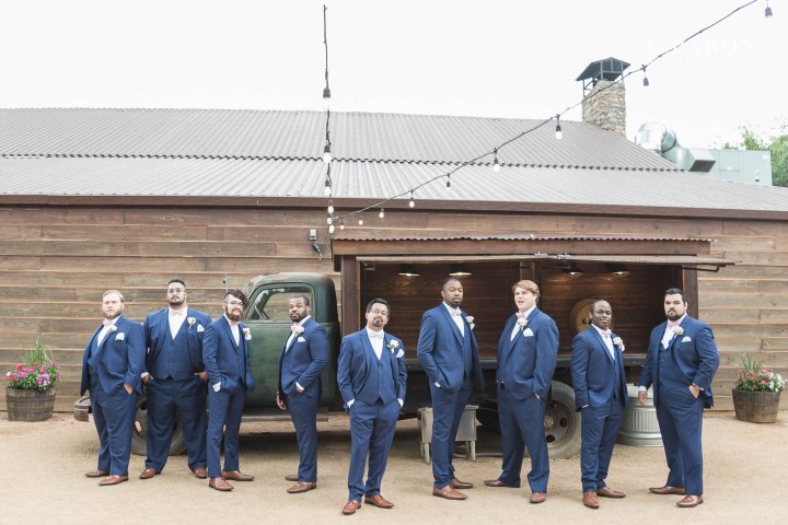 Pretty summer Big Sky Barn Wedding in Montgomery Texas near Lake