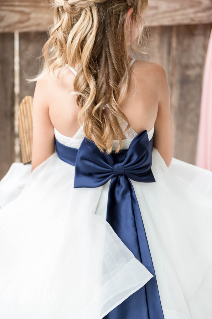 Pretty summer Big Sky Barn Wedding in Montgomery Texas near Lake