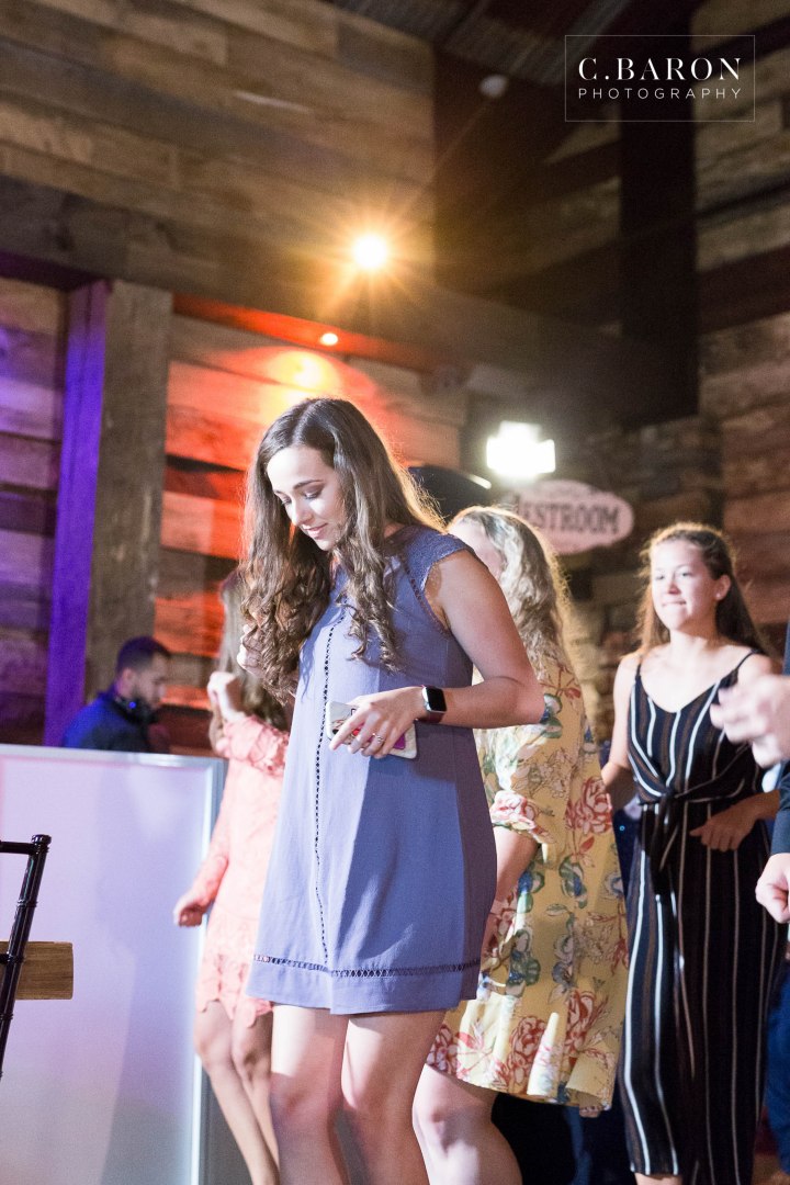 Pretty summer Big Sky Barn Wedding in Montgomery Texas near Lake