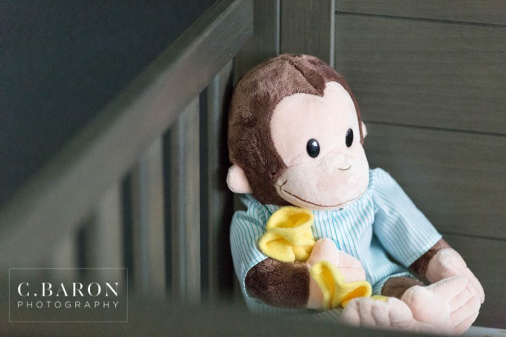 Lifestyle Newborn session in home in Houston Texas