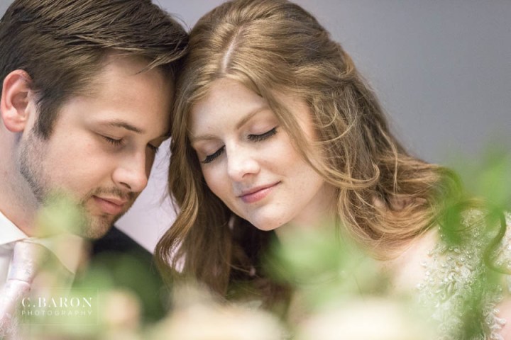 Gorgeous summer wedding editorial at Sandlewood Manor in Tomball