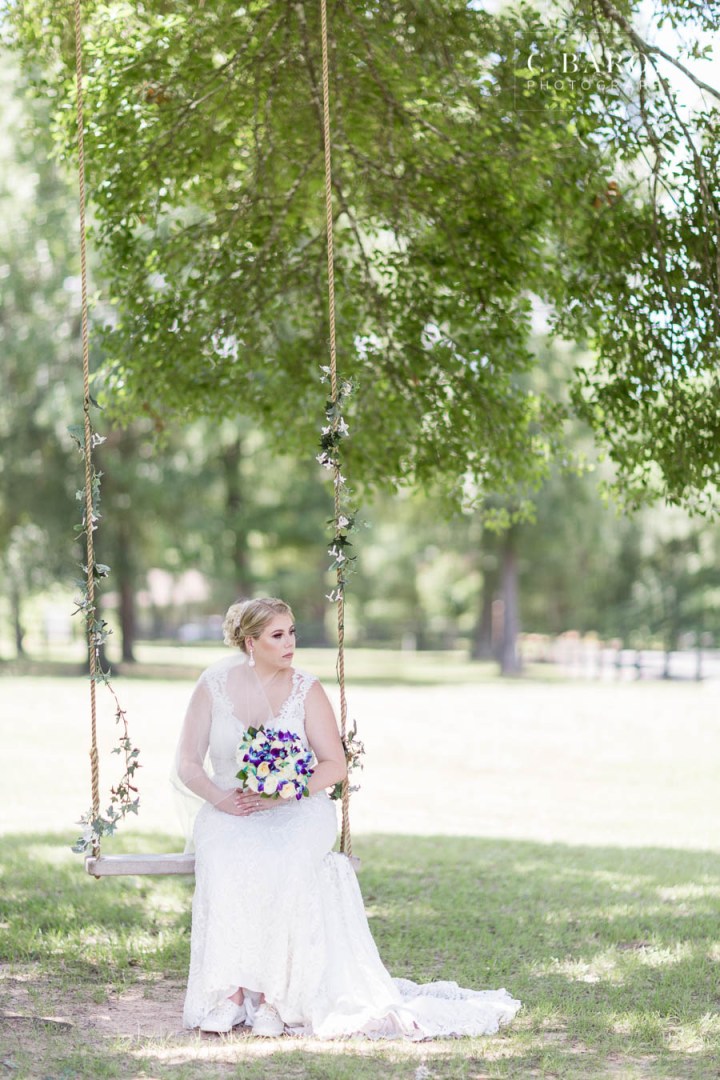Pretty bridals at the Carriage House in Conroe Texas outside of