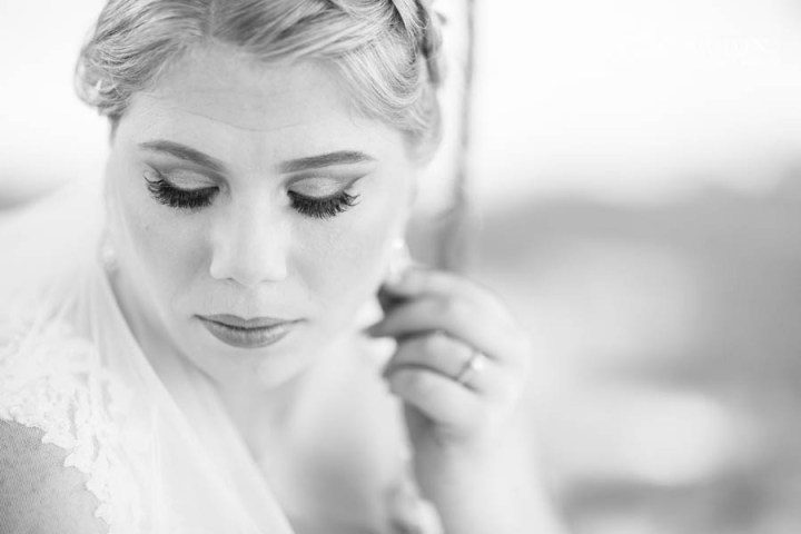 Pretty bridals at the Carriage House in Conroe Texas outside of