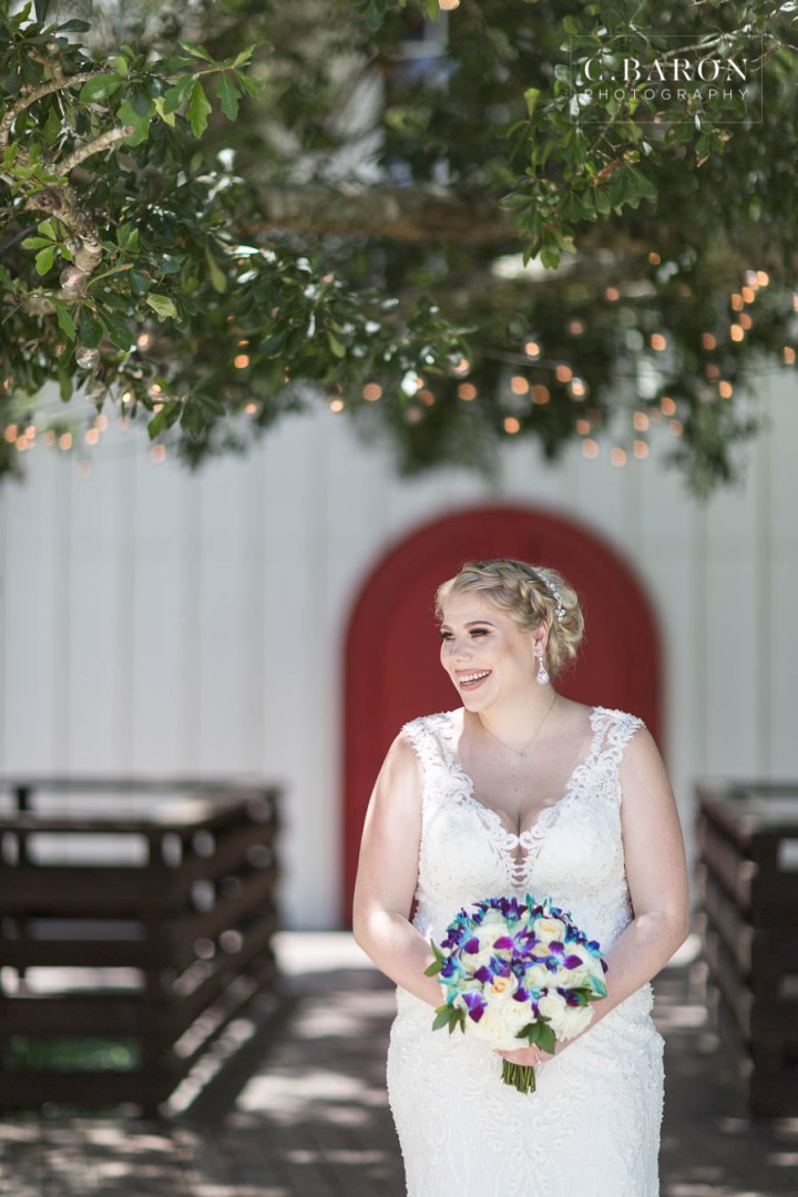 Pretty bridals at the Carriage House in Conroe Texas outside of