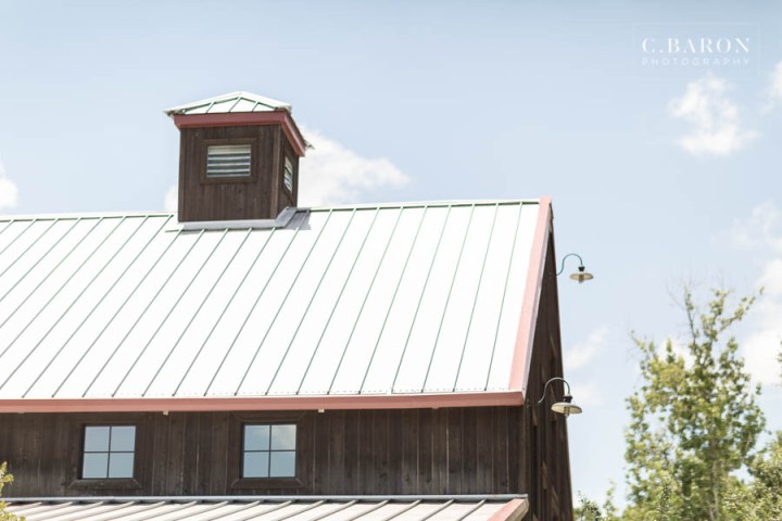 Pretty bridals at the Carriage House in Conroe Texas outside of