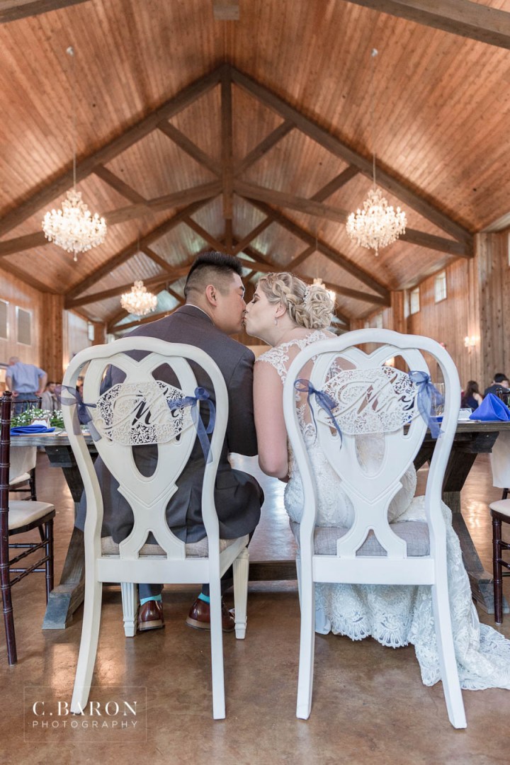 Fun summer wedding at the Carriage House in Conroe Texas