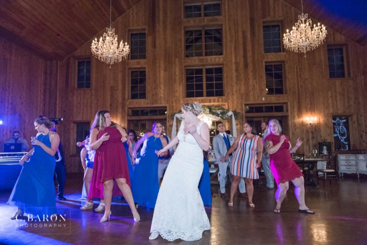 Fun summer wedding at the Carriage House in Conroe Texas