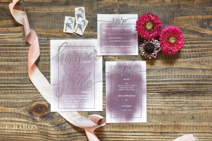 Pretty wedding editorial at the Falls Event Center in Waller Tex