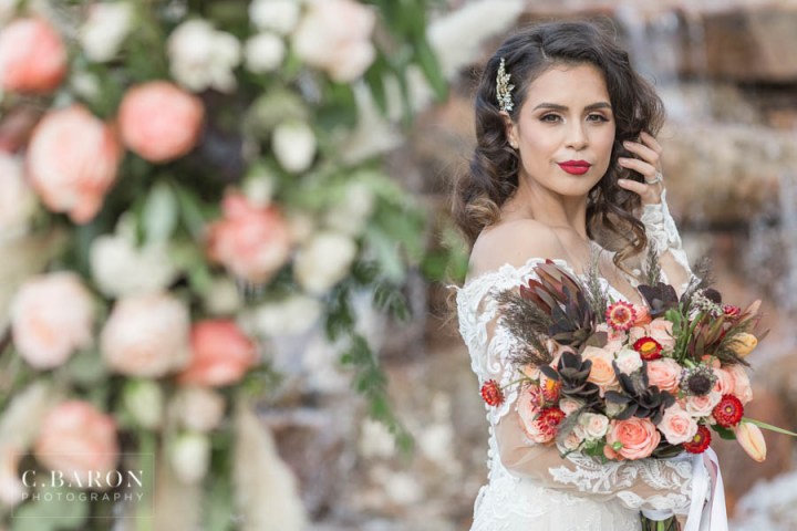 Pretty wedding editorial at the Falls Event Center in Waller Tex