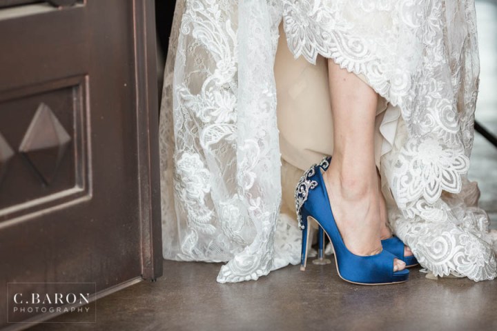 Pretty wedding editorial at the Falls Event Center in Waller Tex