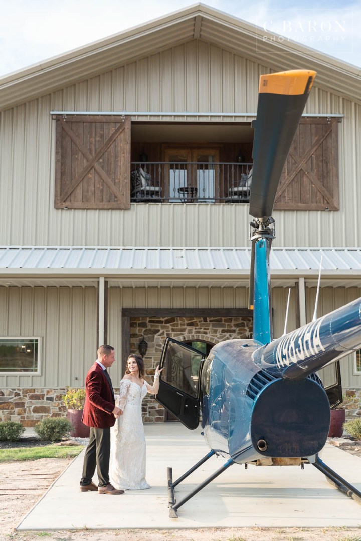 Pretty wedding editorial at the Falls Event Center in Waller Tex