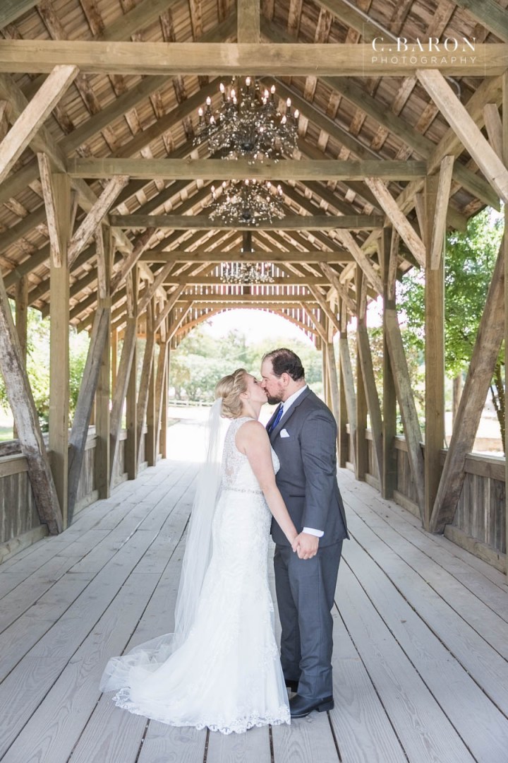Fun Summer Wedding at Big Sky Barn in Montgomery Texas near Lake