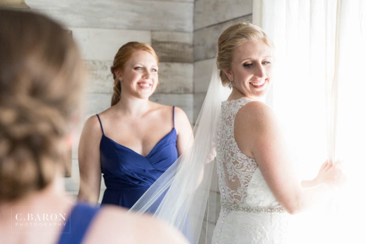 Fun Summer Wedding at Big Sky Barn in Montgomery Texas near Lake