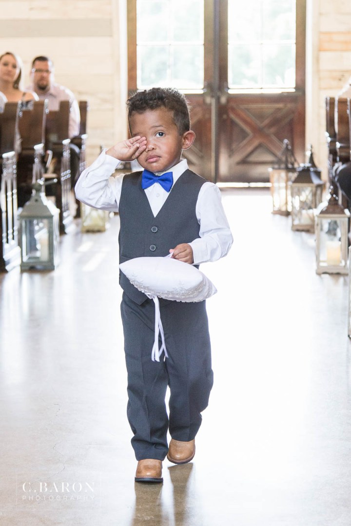 Fun Summer Wedding at Big Sky Barn in Montgomery Texas near Lake