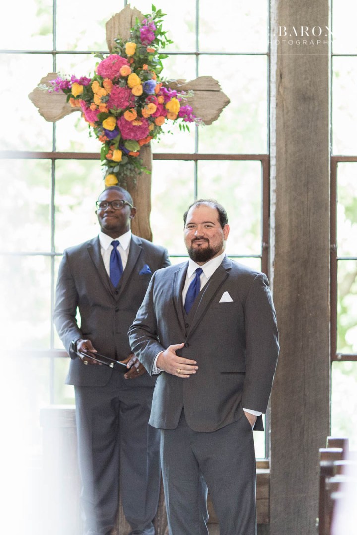 Fun Summer Wedding at Big Sky Barn in Montgomery Texas near Lake