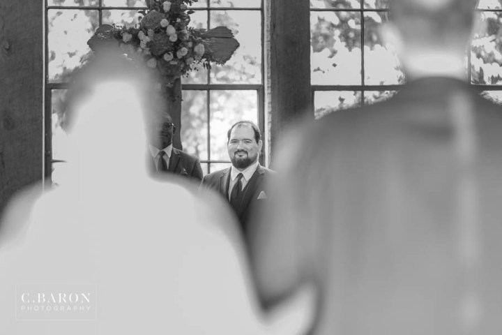 Fun Summer Wedding at Big Sky Barn in Montgomery Texas near Lake