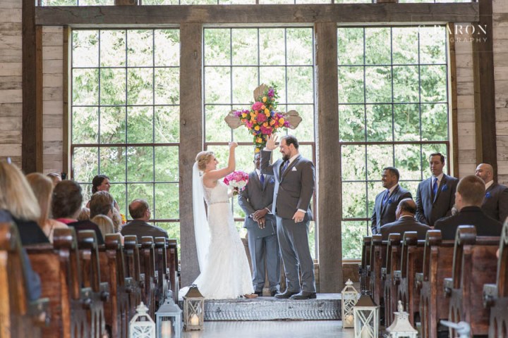 Fun Summer Wedding at Big Sky Barn in Montgomery Texas near Lake