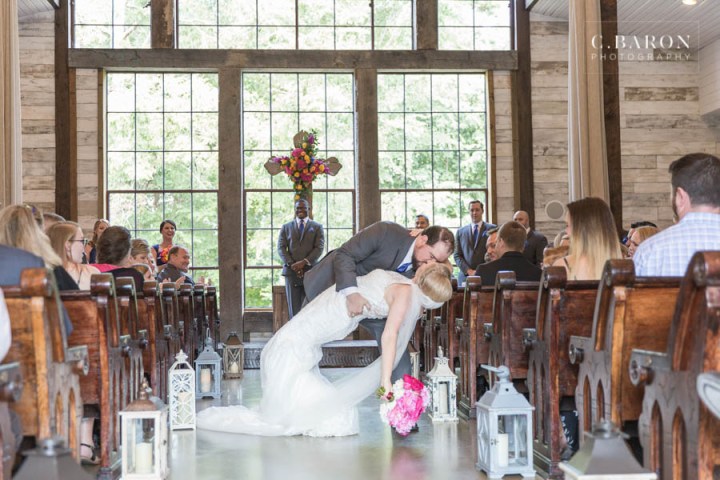 Fun Summer Wedding at Big Sky Barn in Montgomery Texas near Lake