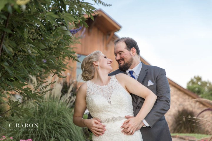 Fun Summer Wedding at Big Sky Barn in Montgomery Texas near Lake
