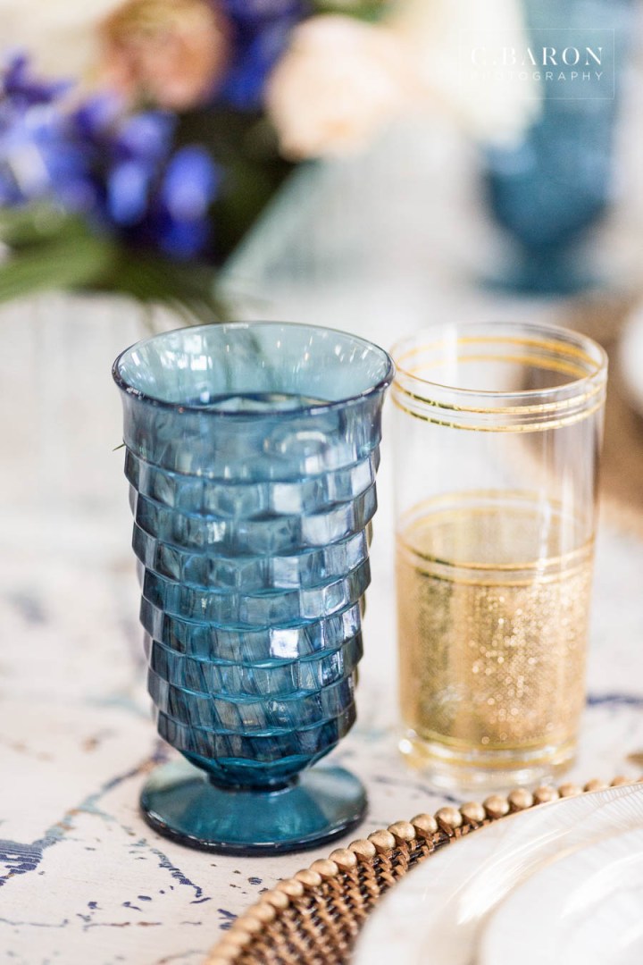 Gorgeous wedding editorial at Meekersmark near Houston Texas spo