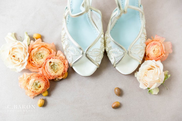 Gorgeous wedding editorial at Meekersmark near Houston Texas spo