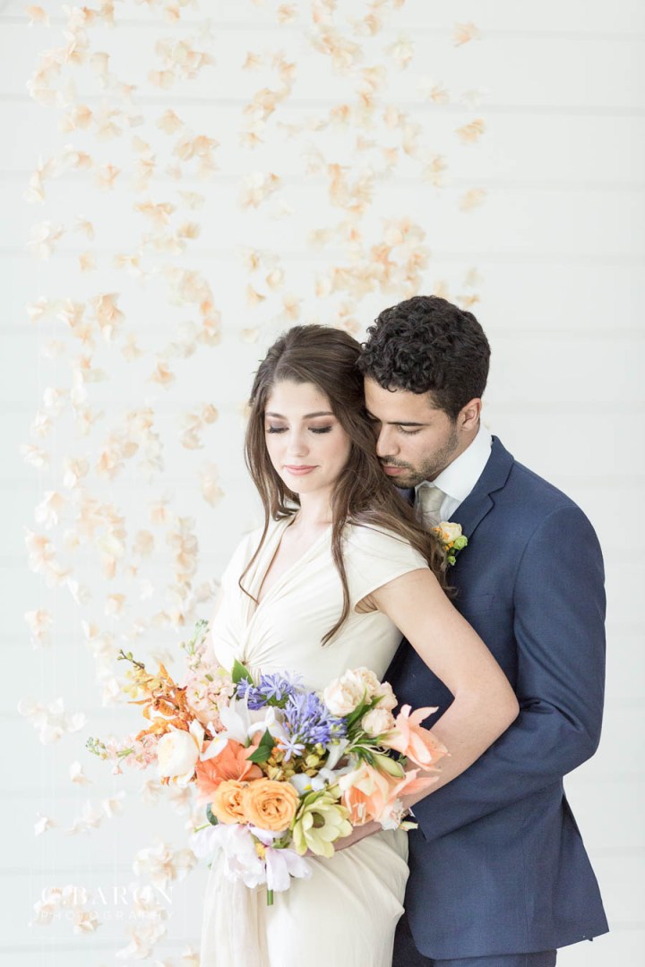 Gorgeous wedding editorial at Meekersmark near Houston Texas spo