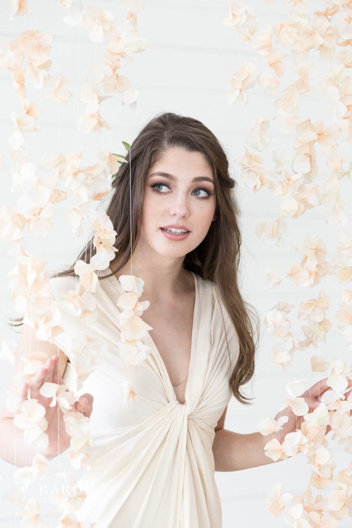 Gorgeous wedding editorial at Meekersmark near Houston Texas spo