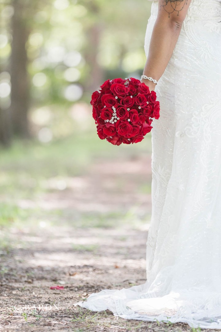 Pretty summer bridal session at Northwest Conference center in C