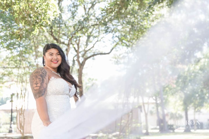 Pretty summer bridal session at Northwest Conference center in C