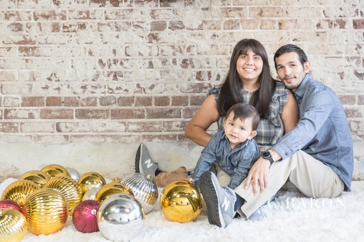 Cute Christmas Santa mini sessions at downtown Houston Texas stu